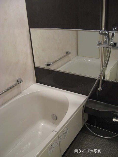 物件内観写真6　(※同じ間取り別号室参考写真
　現状優先)