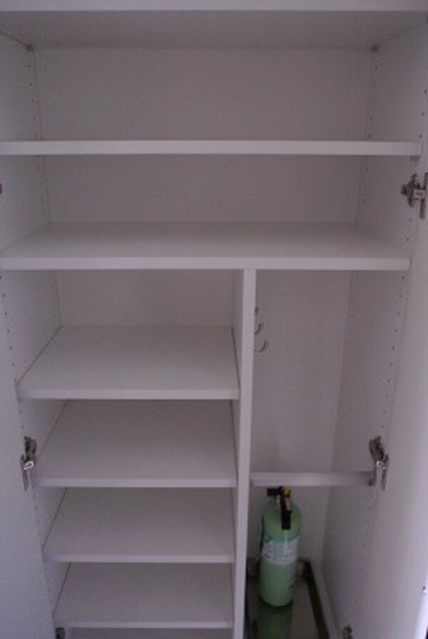 収納(★弊社の仲介手数料は賃料の半額＋税です★となります！！)