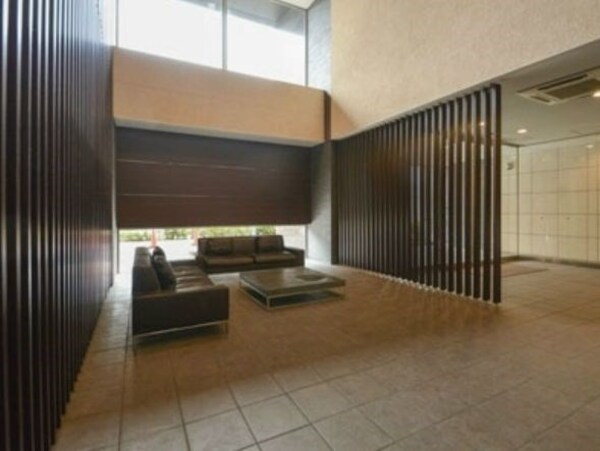 ロビー・ラウンジ