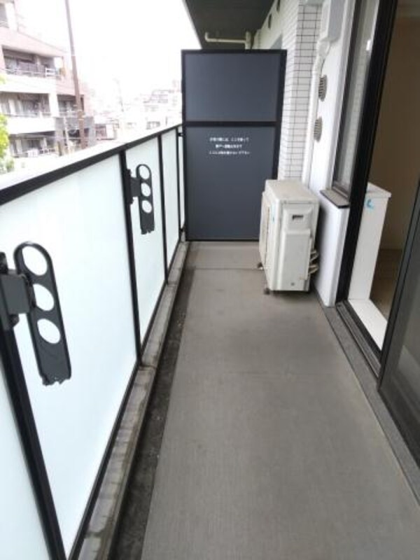 バルコニー(※同じタイプ別号室参考写真)