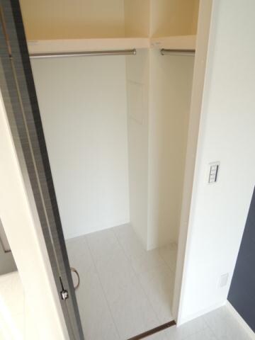 物件内観写真7　(別号室参考写真)