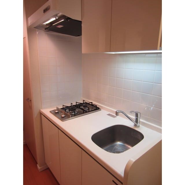 物件内観写真8　(※同じ間取り別号室参考写真)