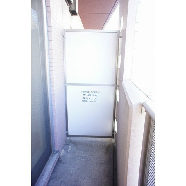 物件内観写真11　(※同じ間取り別号室参考写真)