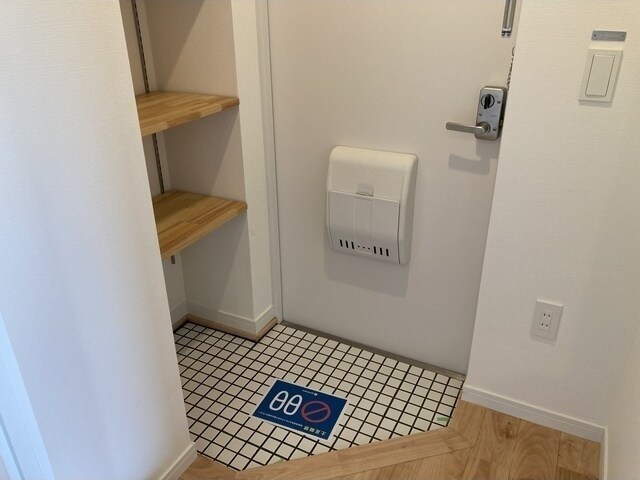 物件内観写真5　(※同じ間取り別号室参考写真)