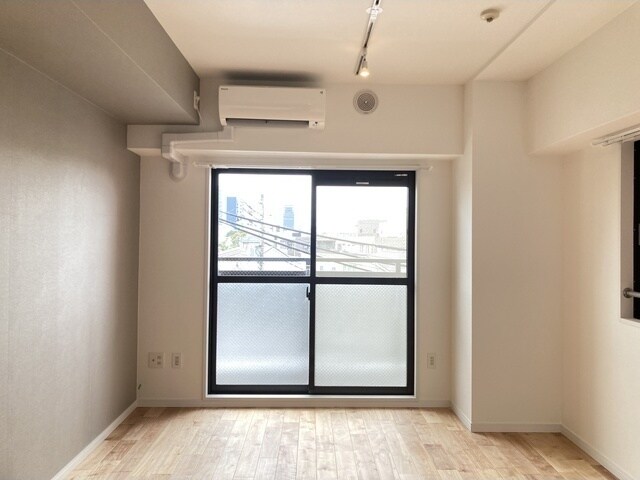 物件内観写真8　(※同じ間取り別号室参考写真)