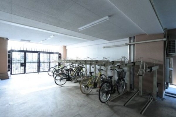 駐車場(駐輪場)