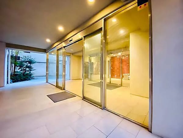 ロビー・ラウンジ