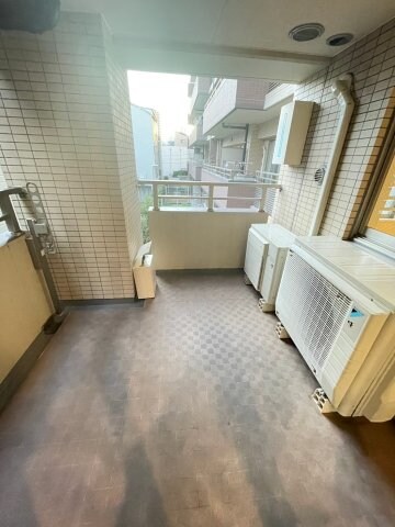 物件内観写真7　(※同じ間取り別号室参考写真)