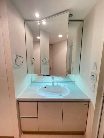 物件内観写真8　(※同じ間取り別号室参考写真)