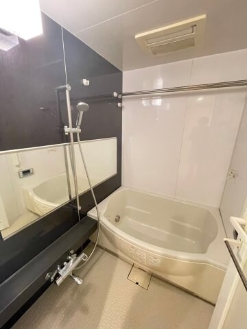 物件内観写真16　(※同じ間取り別号室参考写真)