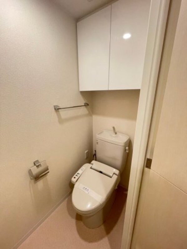 トイレ(※同じ間取り別号室参考写真)