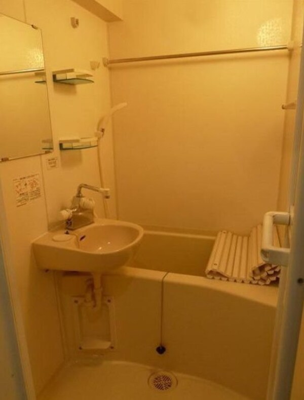 浴室(浴室乾燥機付き！)