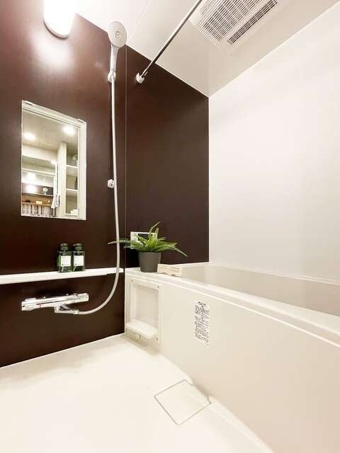 物件内観写真7　(※家具/調度品に関しては配置例を示した)