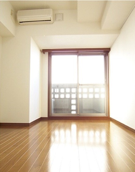 物件内観写真8　(★角部屋・2面採光★)