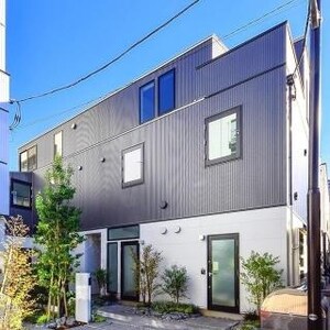 グランエッグス四谷S外観写真