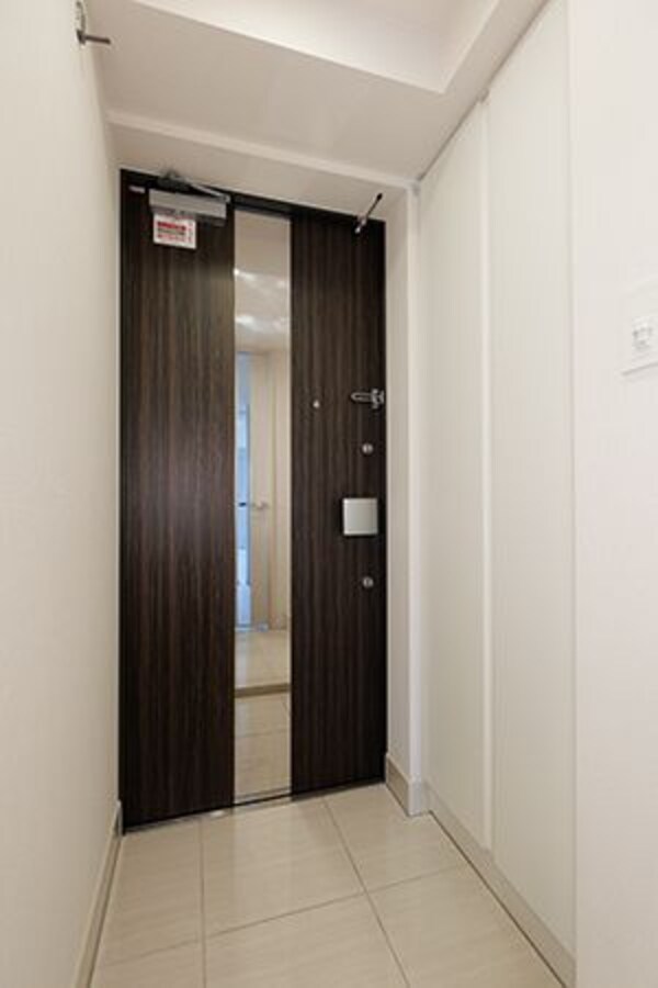 玄関(別号室参考写真)