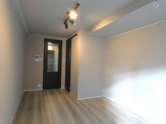 物件内観写真5　(別号室参考写真)