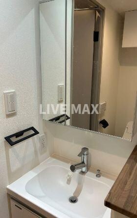 物件内観写真6　(別号室参考写真)