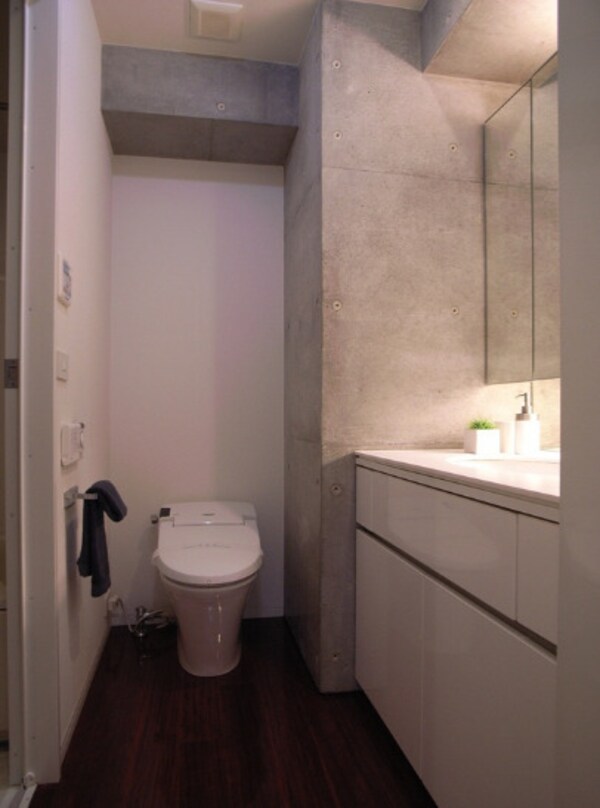 トイレ(別号室参考写真)