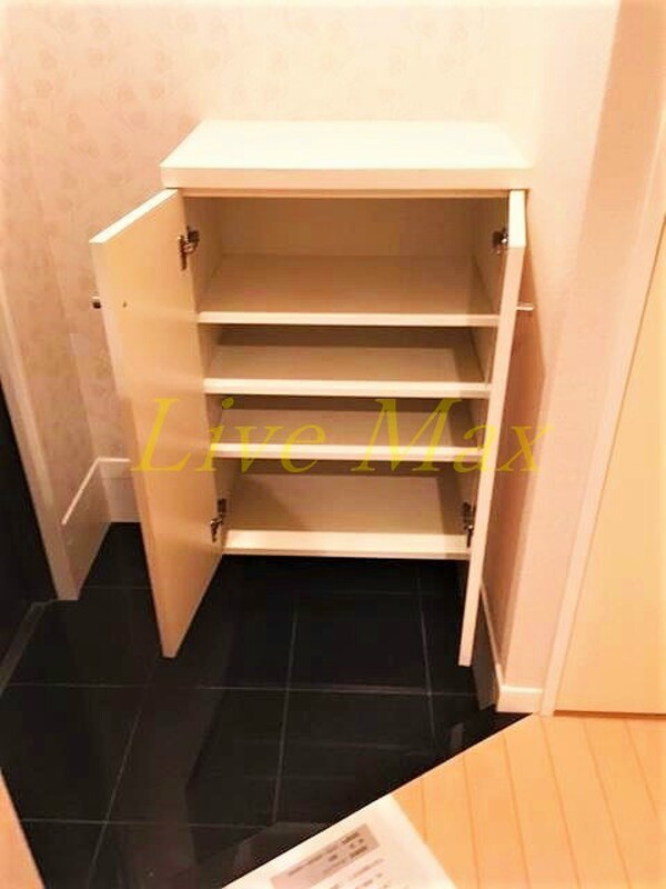 収納(家具家電一式付き)
