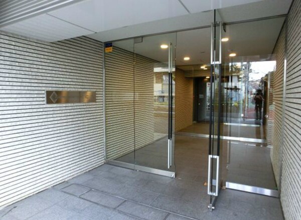 エントランス(　★《見学予約受け付け中》設備充実のハイグレード賃貸マンショ)