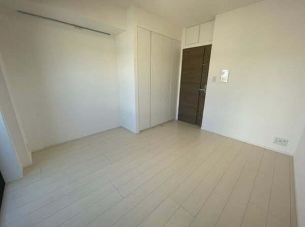 寝室(別号室参考写真)