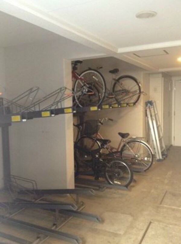 駐車場(駐輪場)