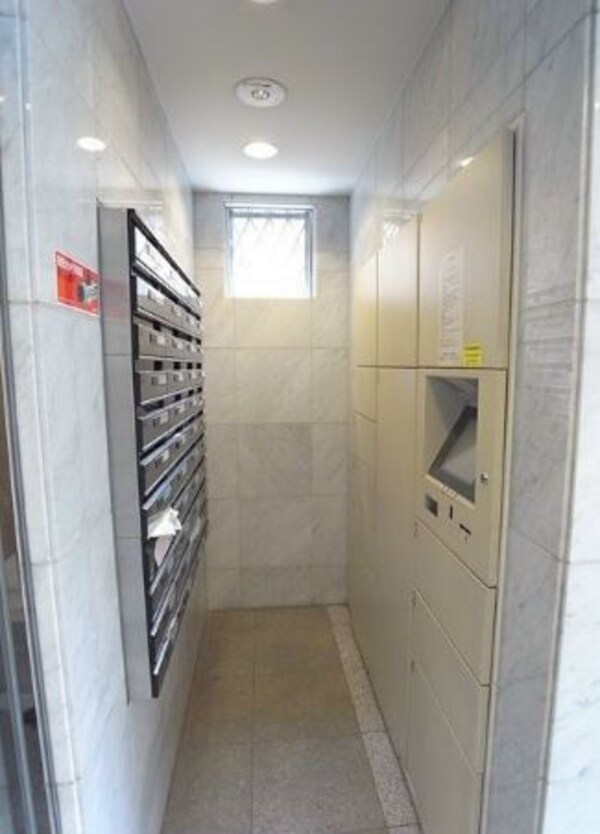 ロビー・ラウンジ