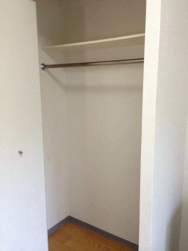 物件内観写真10　(別号室参考写真)