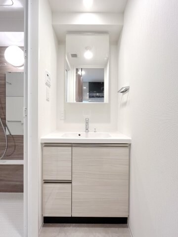 物件内観写真10　(別号室参考写真)