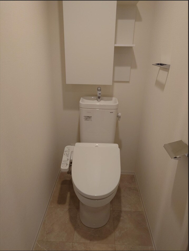 物件内観写真11　(別号室参考写真)