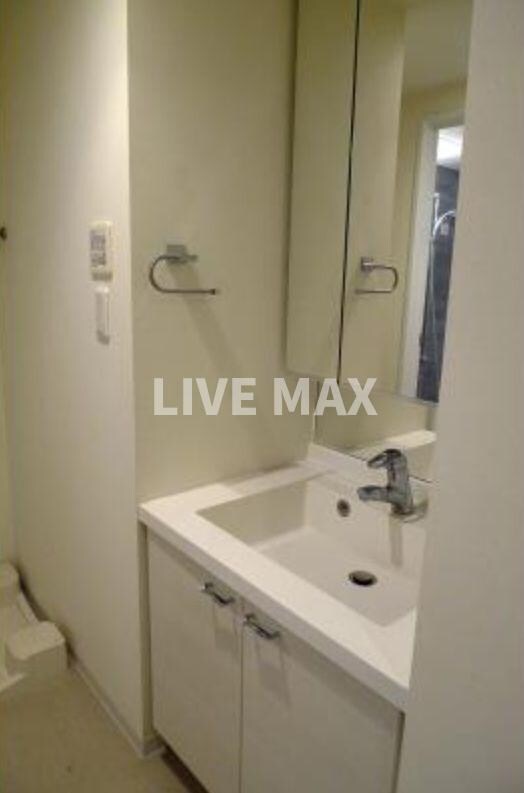 物件内観写真10　(別号室参考写真)