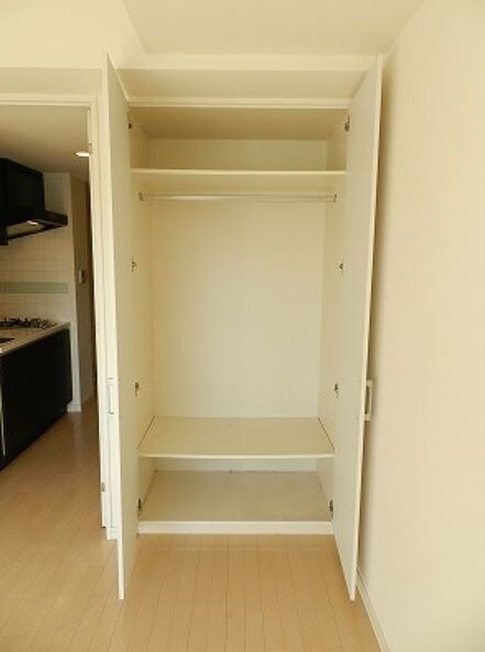 物件内観写真11　(別号室参考写真)