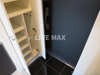 物件内観写真12　(別号室参考写真)