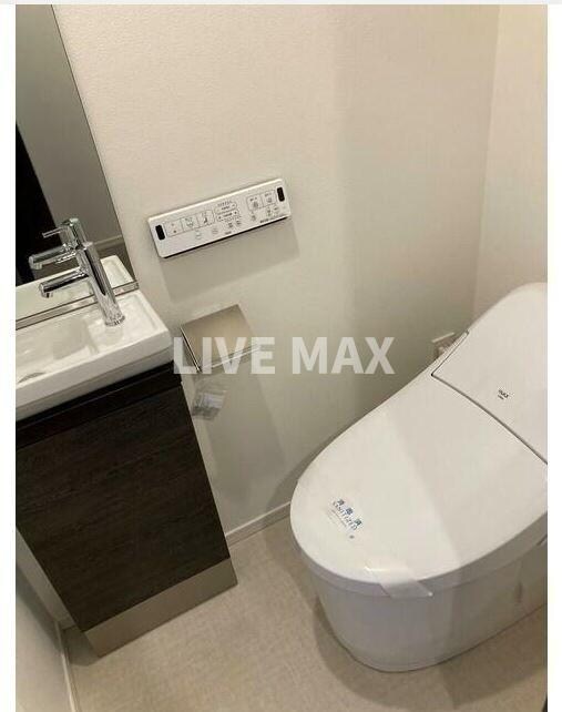 物件内観写真8　(別号室参考写真)