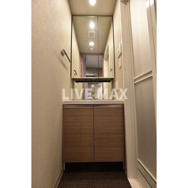 物件内観写真10　(別号室参考写真)