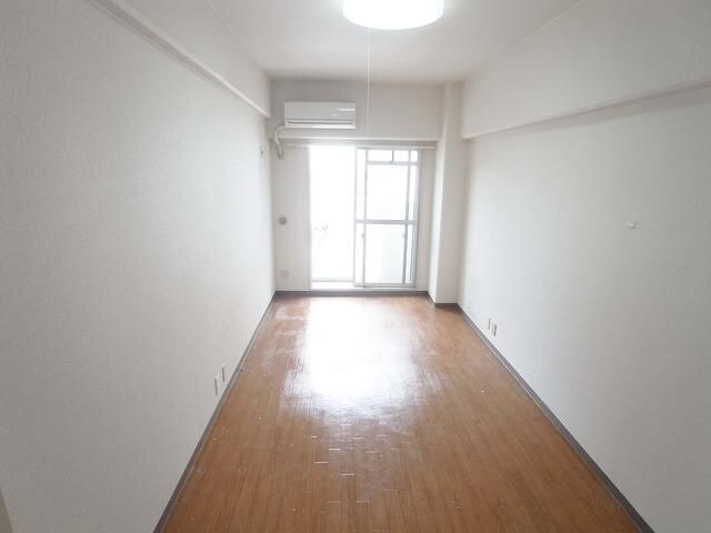 物件内観写真7　(別号室参考写真)