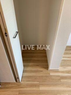 物件内観写真10　(別号室参考写真)