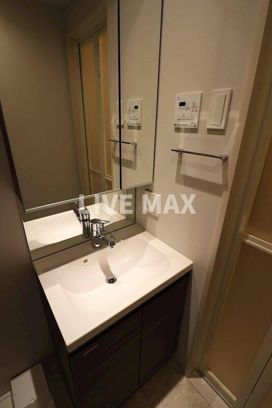 物件内観写真9　(別号室参考写真)