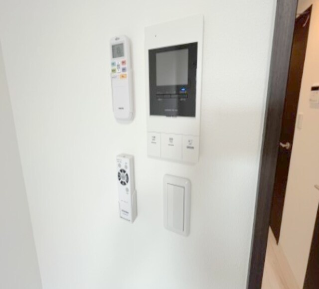 物件内観写真10　(別号室参考写真)