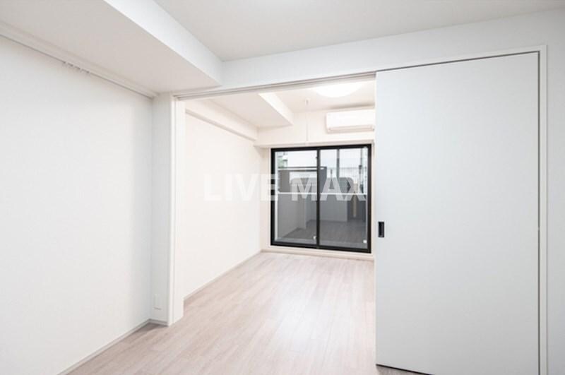 物件内観写真5　(別号室参考写真)