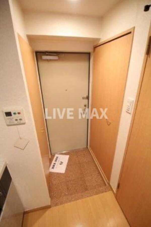 玄関(別号室参考写真)