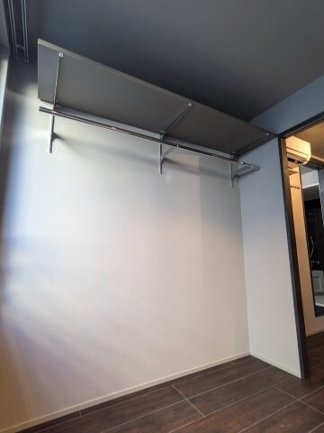 物件内観写真10　(別号室参考写真)