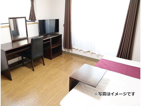 居室(家具家電の設置例です)