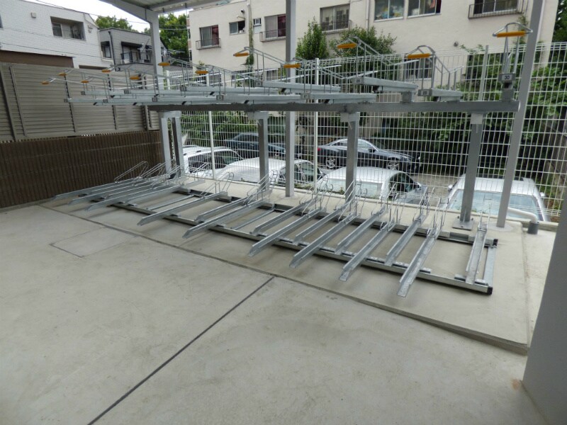 物件内観写真11　(家具家電付きセットアップ賃貸。カバン1つで入居出来るため楽チ)