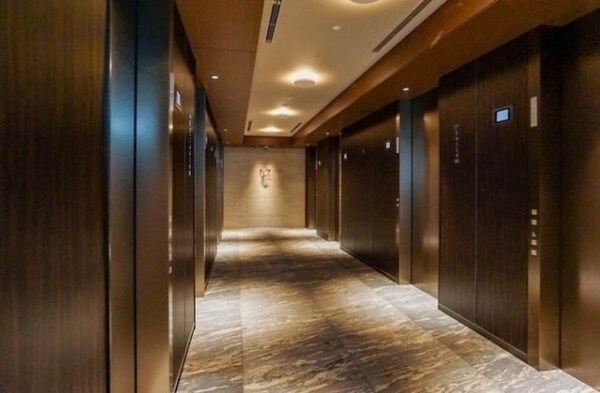 ロビー・ラウンジ