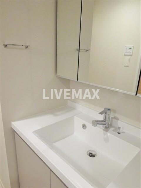 物件内観写真7　(別号室参考写真)