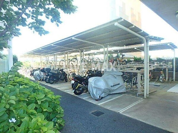 その他(駐輪場)