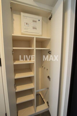 物件内観写真5　(反転タイプ)