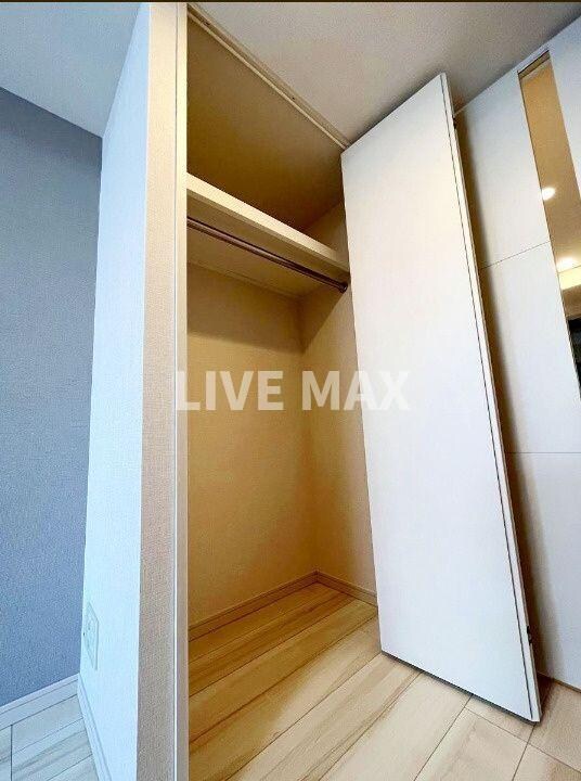 物件内観写真9　(別号室参考写真)